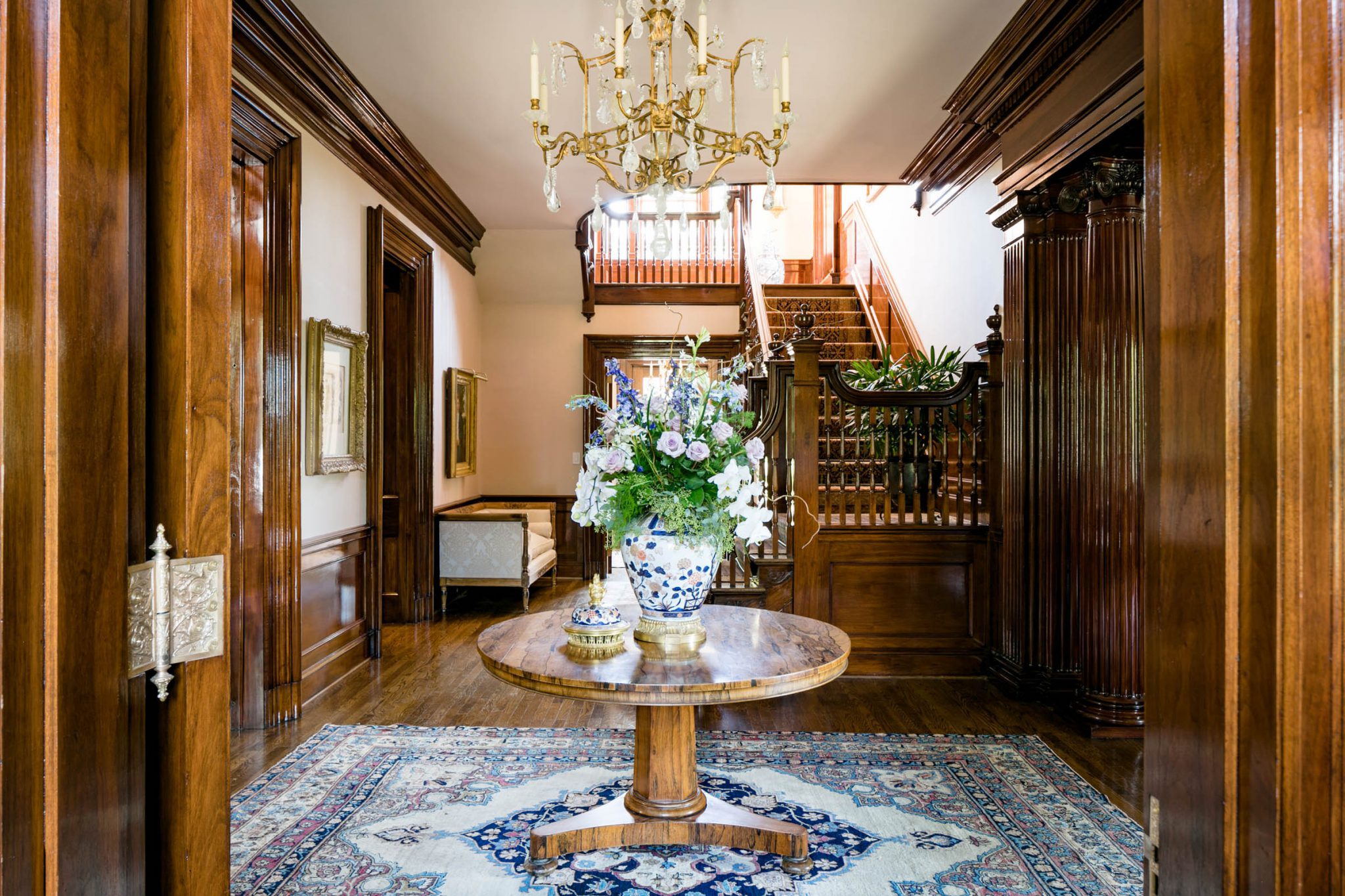 Glamorous Georgian-Revival - Todd Richesin